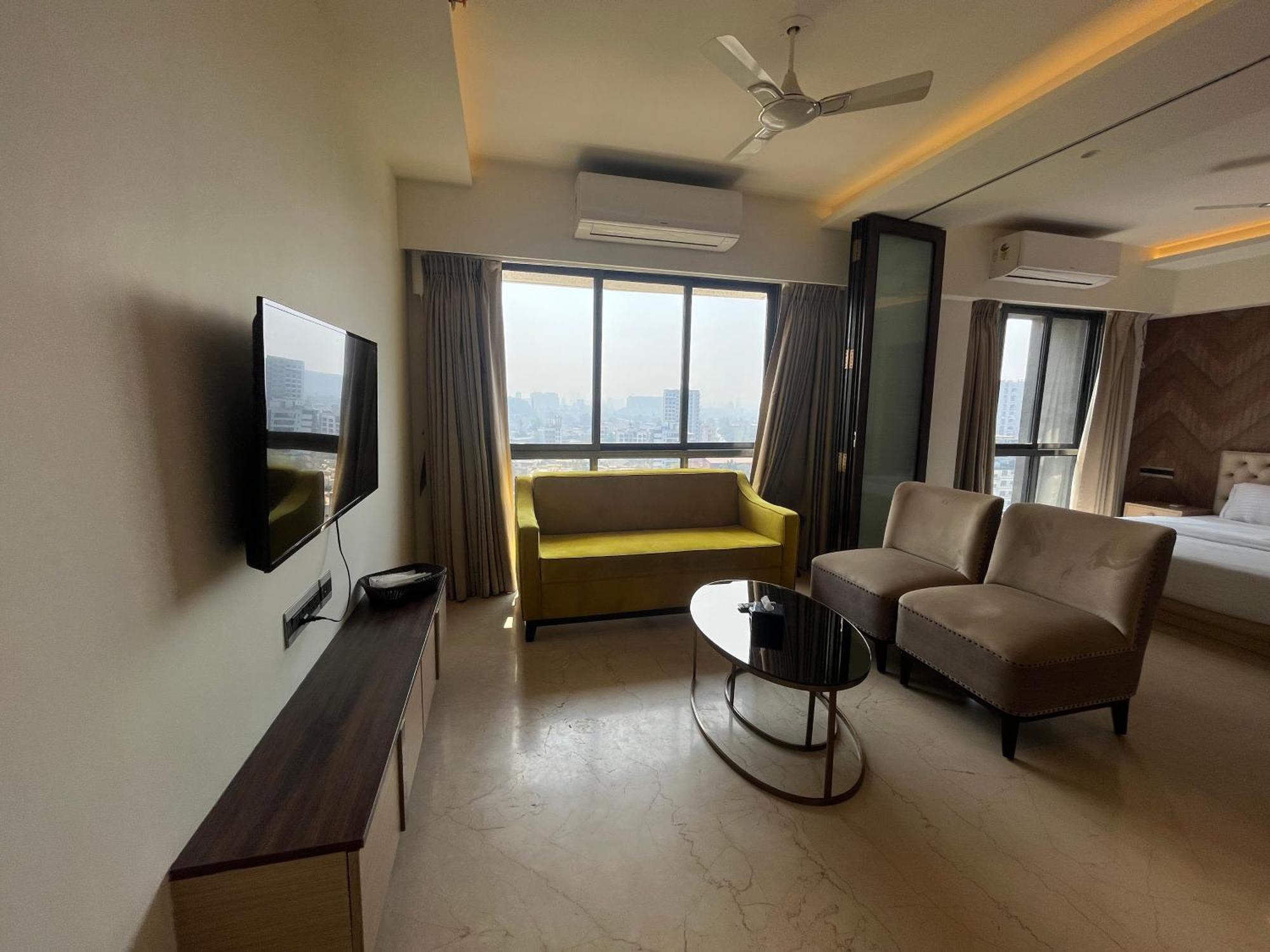 Ov Premium Studios Bkc - Kurla Mumbai Exteriör bild