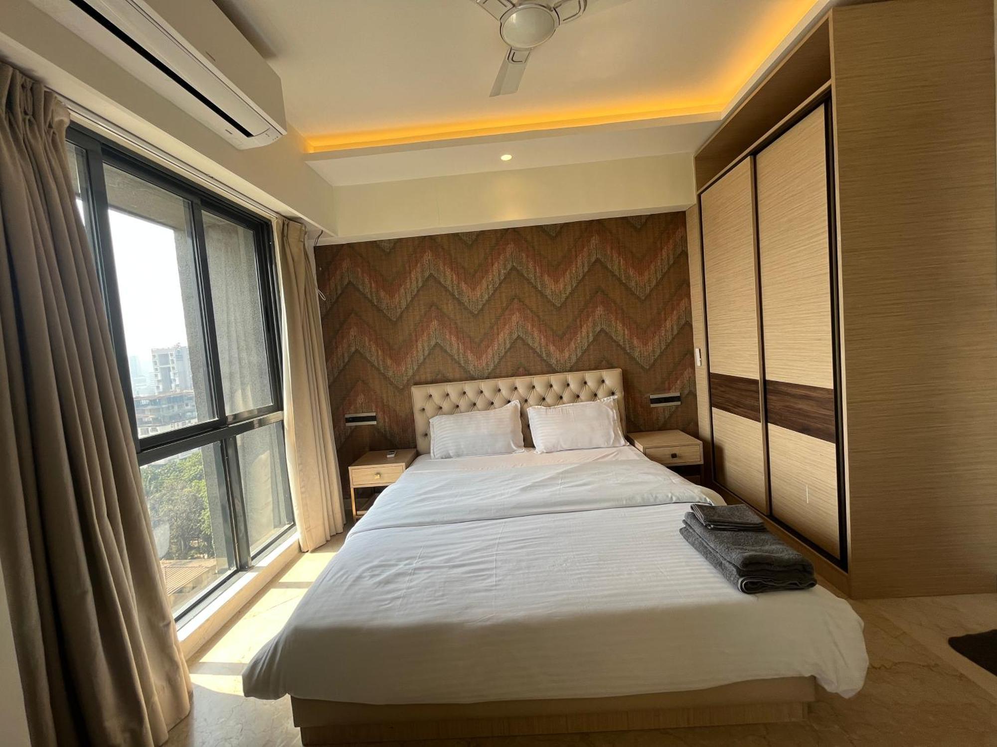 Ov Premium Studios Bkc - Kurla Mumbai Exteriör bild